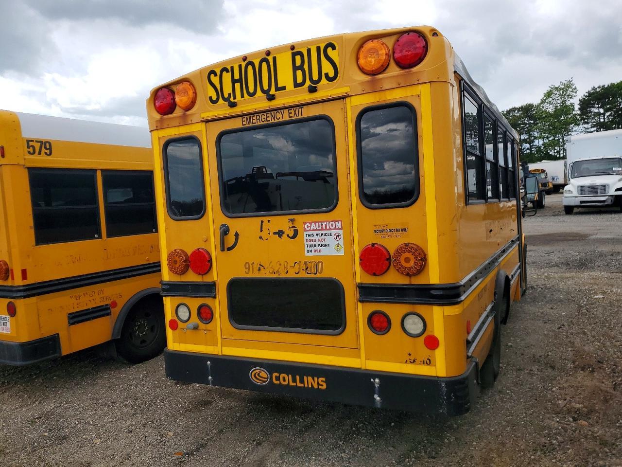 2014 Chevrolet Express School Bus - Image 4