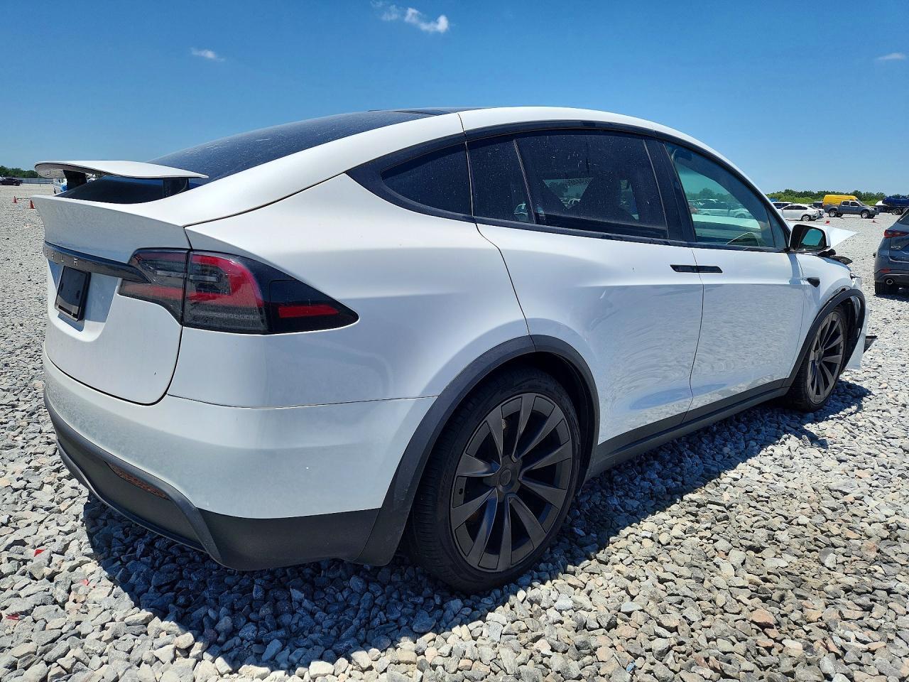2023 Tesla Model X - Фото 3