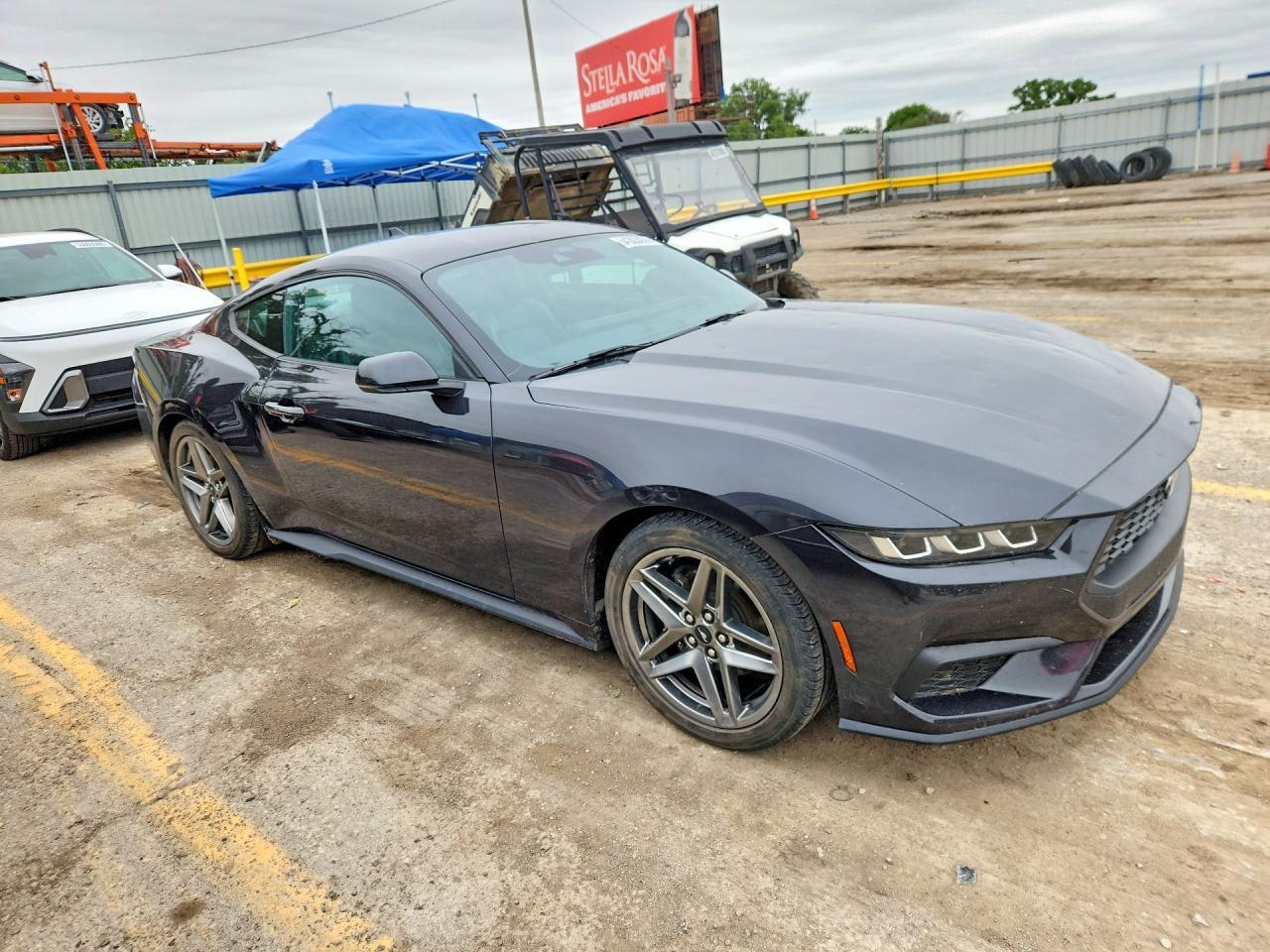 2024 Ford Mustang - Фото 4