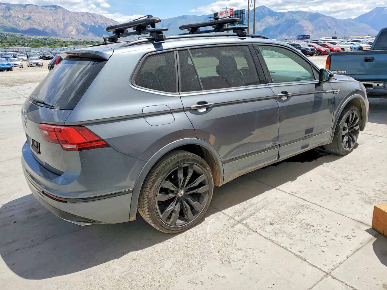 2021 Volkswagen Tiguan Se - Image 3