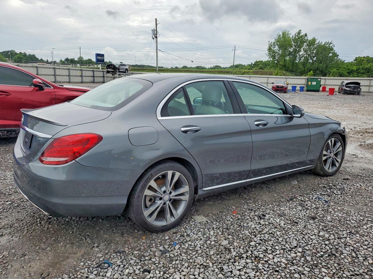 2017 Mercedes-Benz C 300 - Image 3
