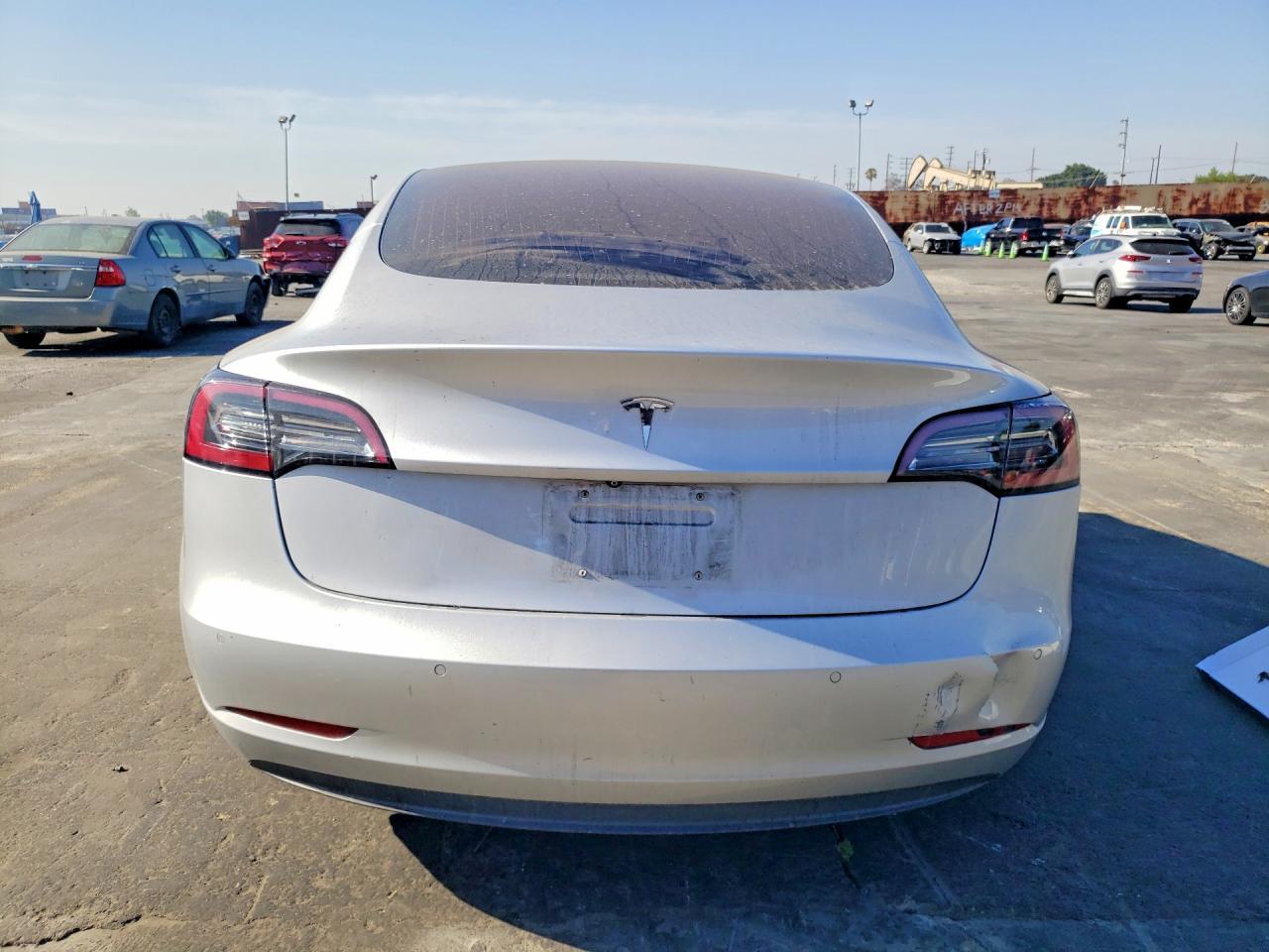 2018 Tesla Model 3 - Image 6