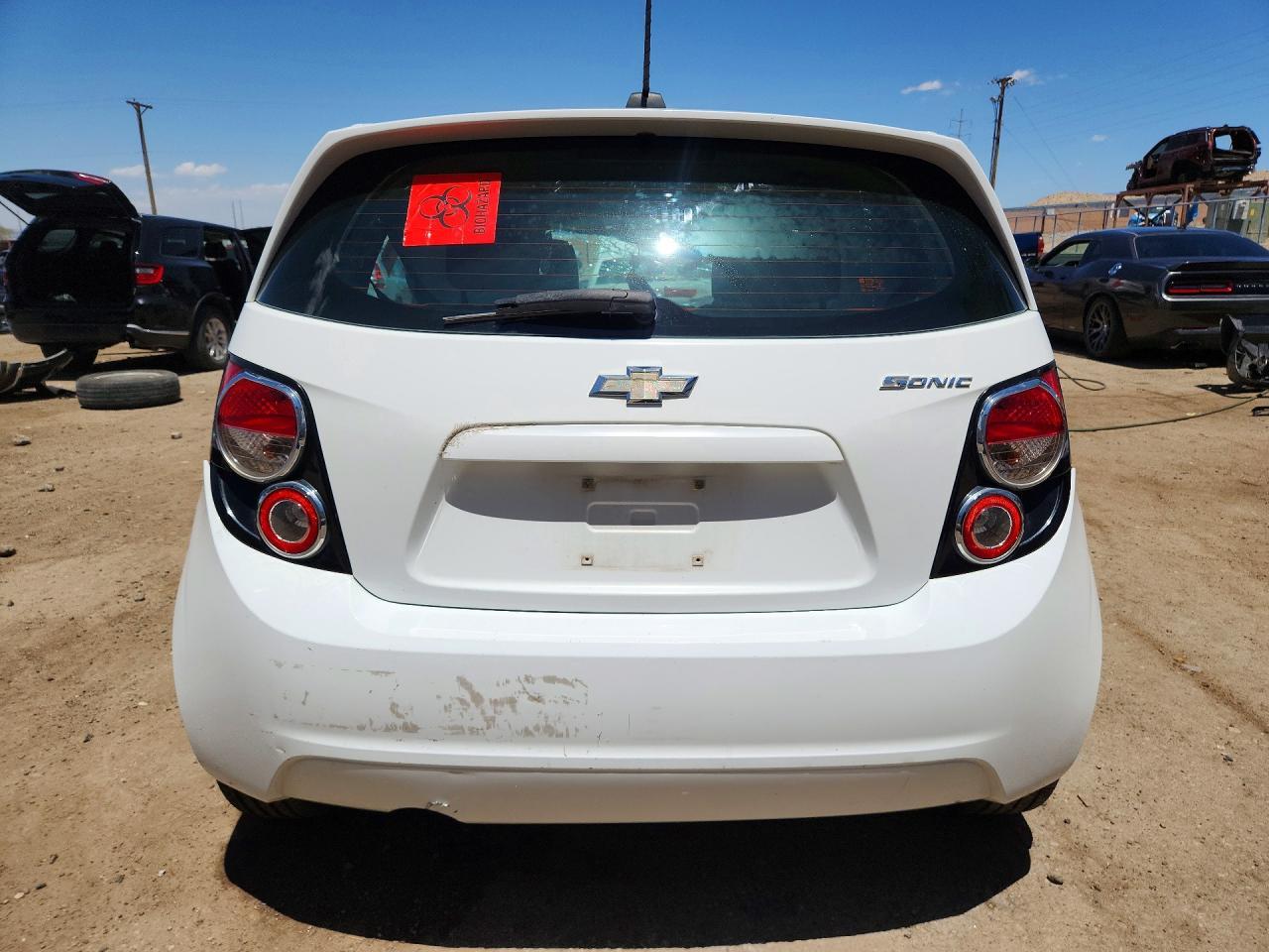 2015 Chevrolet Sonic Ls - Image 6
