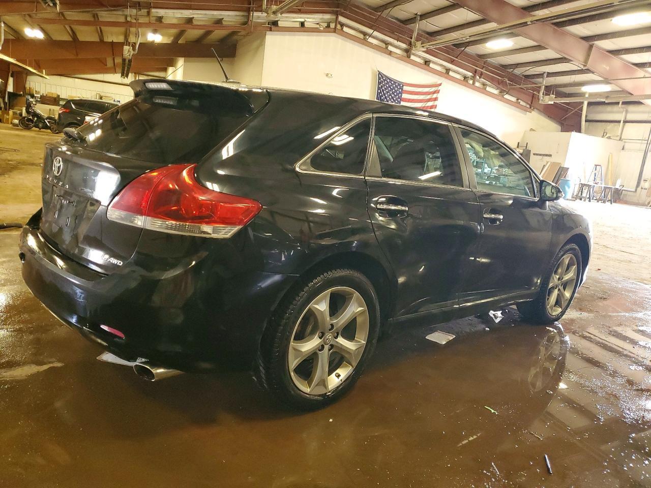 2015 Toyota Venza Xle - Фото 3
