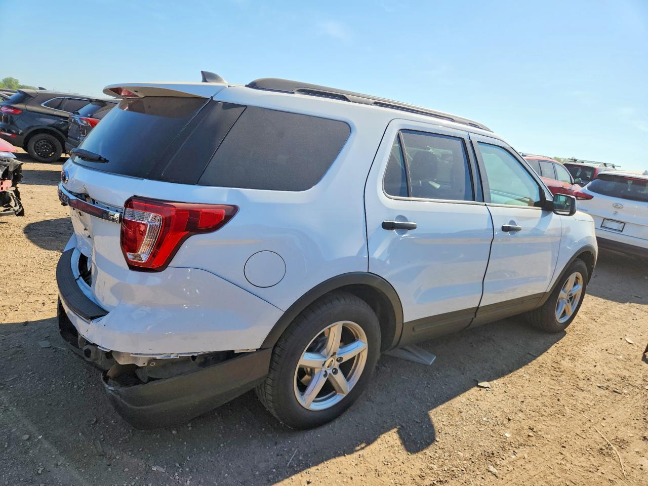 2018 Ford Explorer - Фото 3