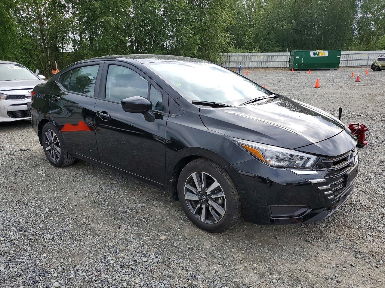 2025 Nissan Versa Sv - Image 4