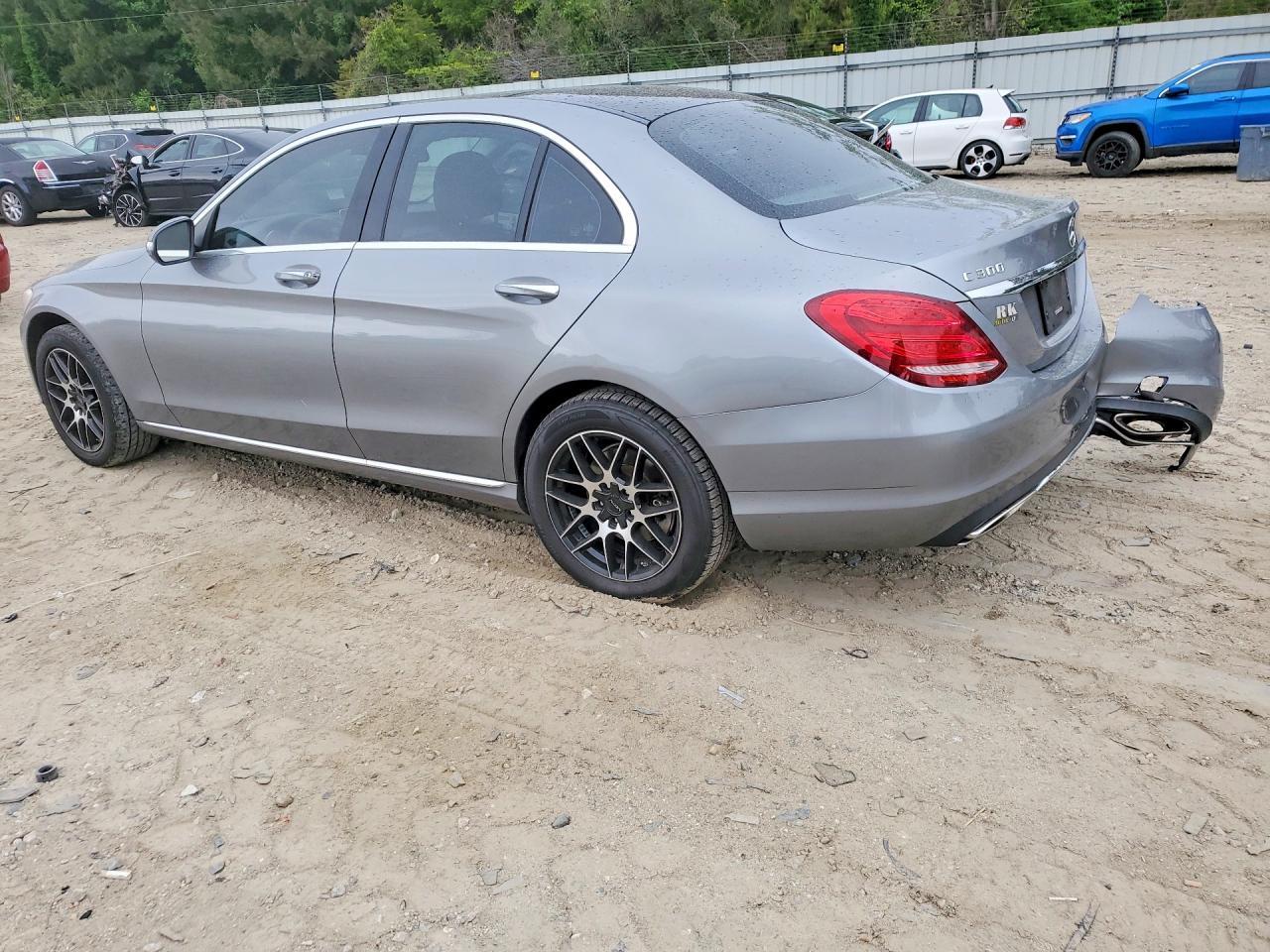 2015 Mercedes-Benz C 300 4Matic - Image 2