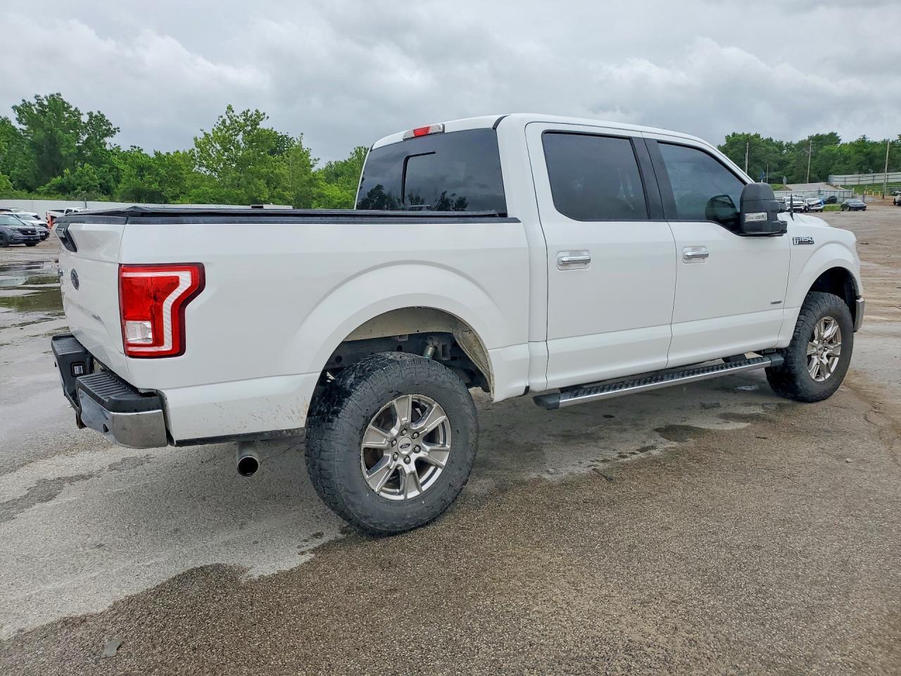 2016 Ford F150 Supercrew - Image 3
