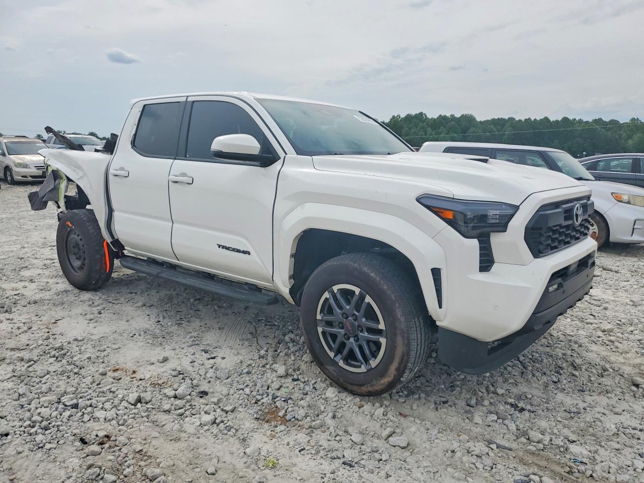 2024 Toyota Tacoma Trd Sport - Image 4