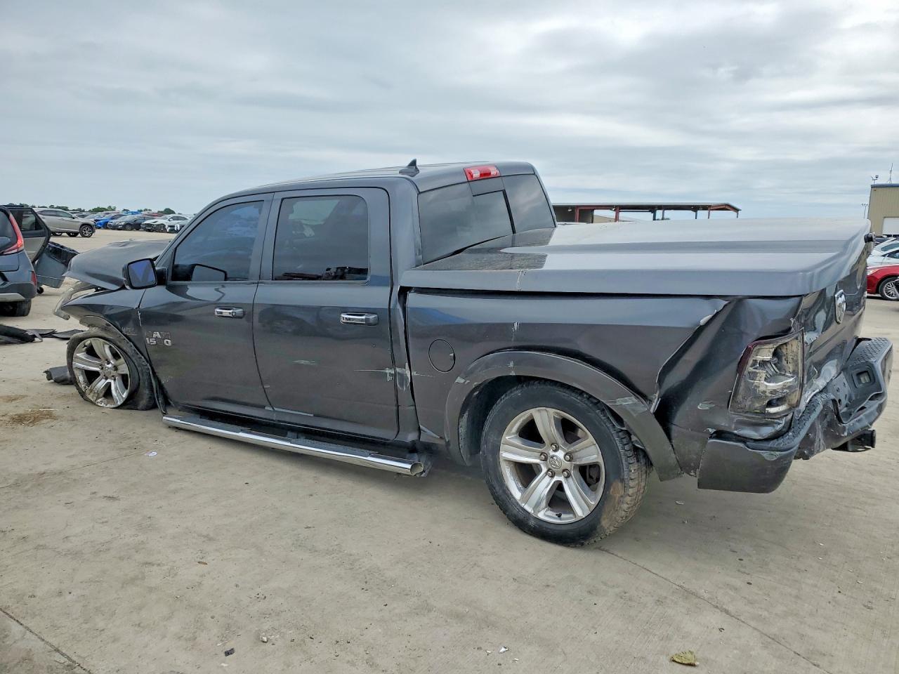 2013 Ram 1500 Slt - Image 2