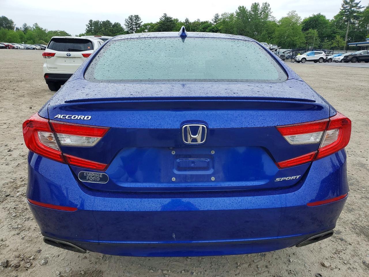 2020 Honda Accord Sport - Image 6