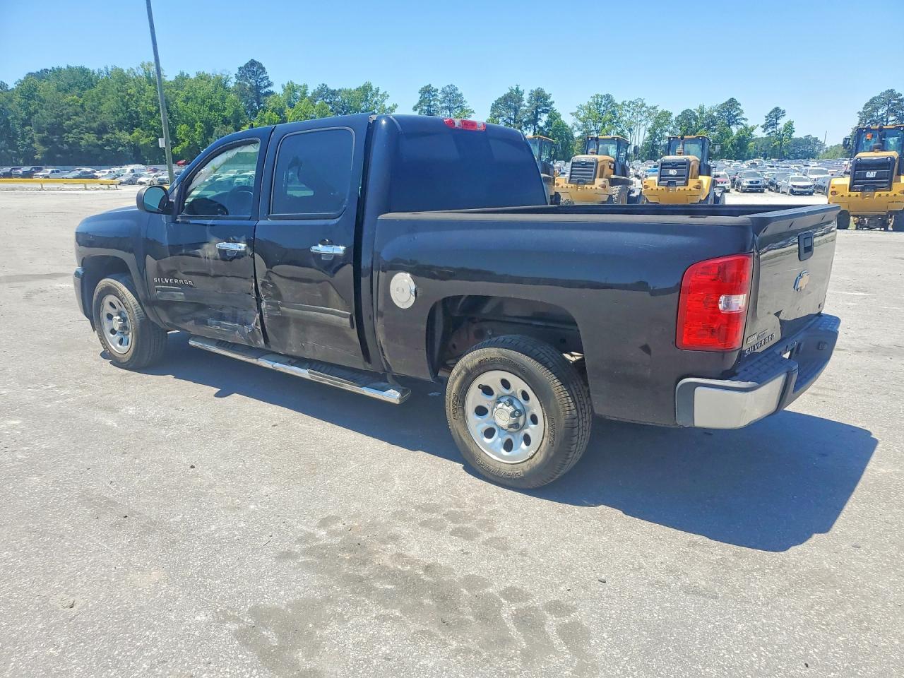 2010 Chevrolet Silverado C1500 Ls - Image 2