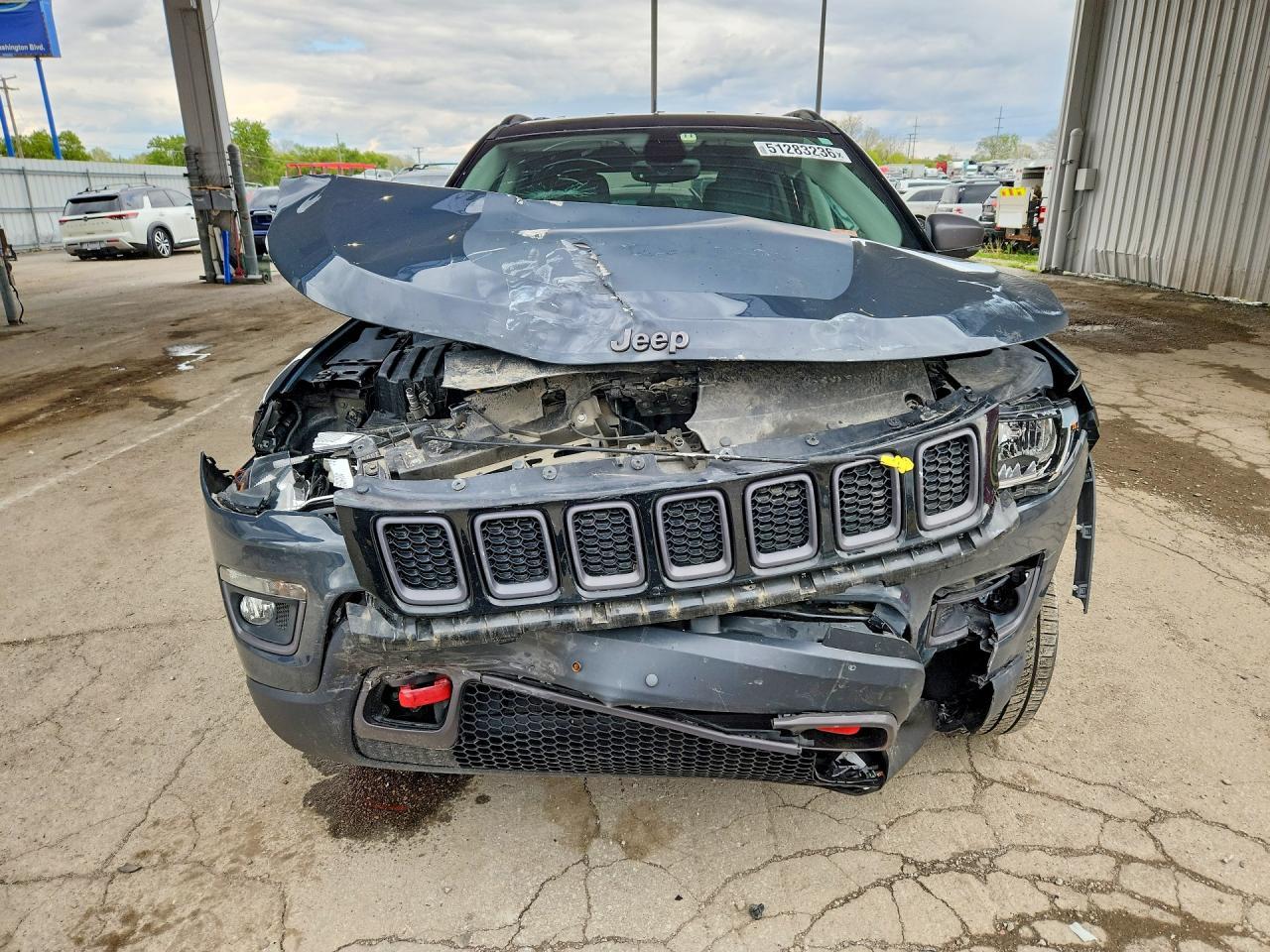 2017 Jeep Compass Trailhawk - Image 5