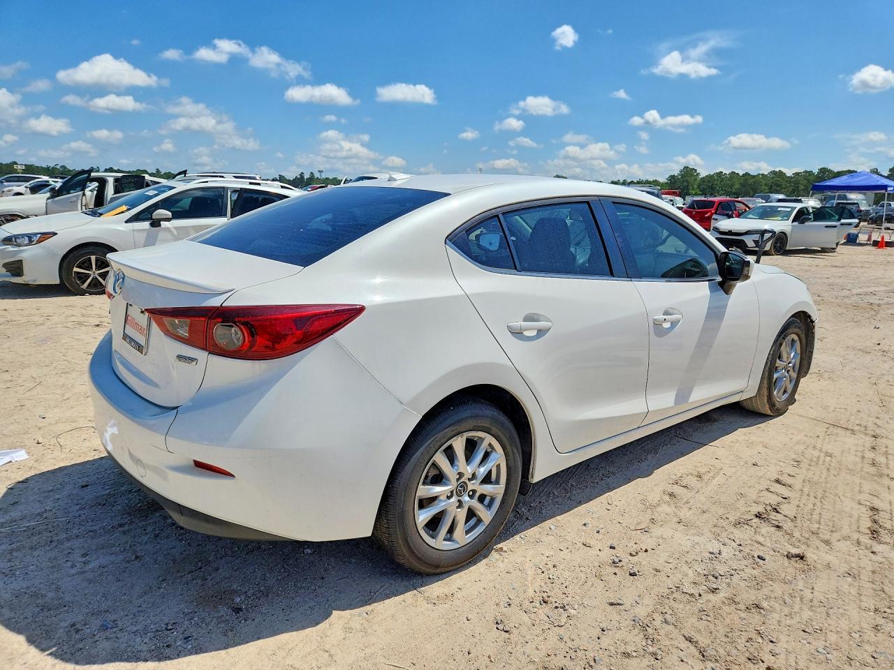 2016 Mazda 3 Touring - Image 3