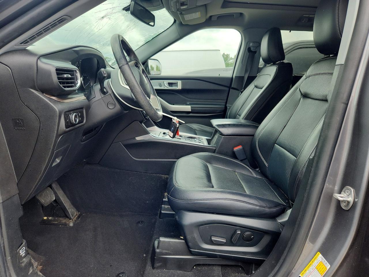 2022 Ford Explorer Limited - Image 7