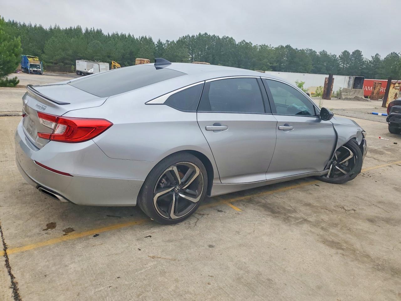 2021 Honda Accord Sport - Фото 3