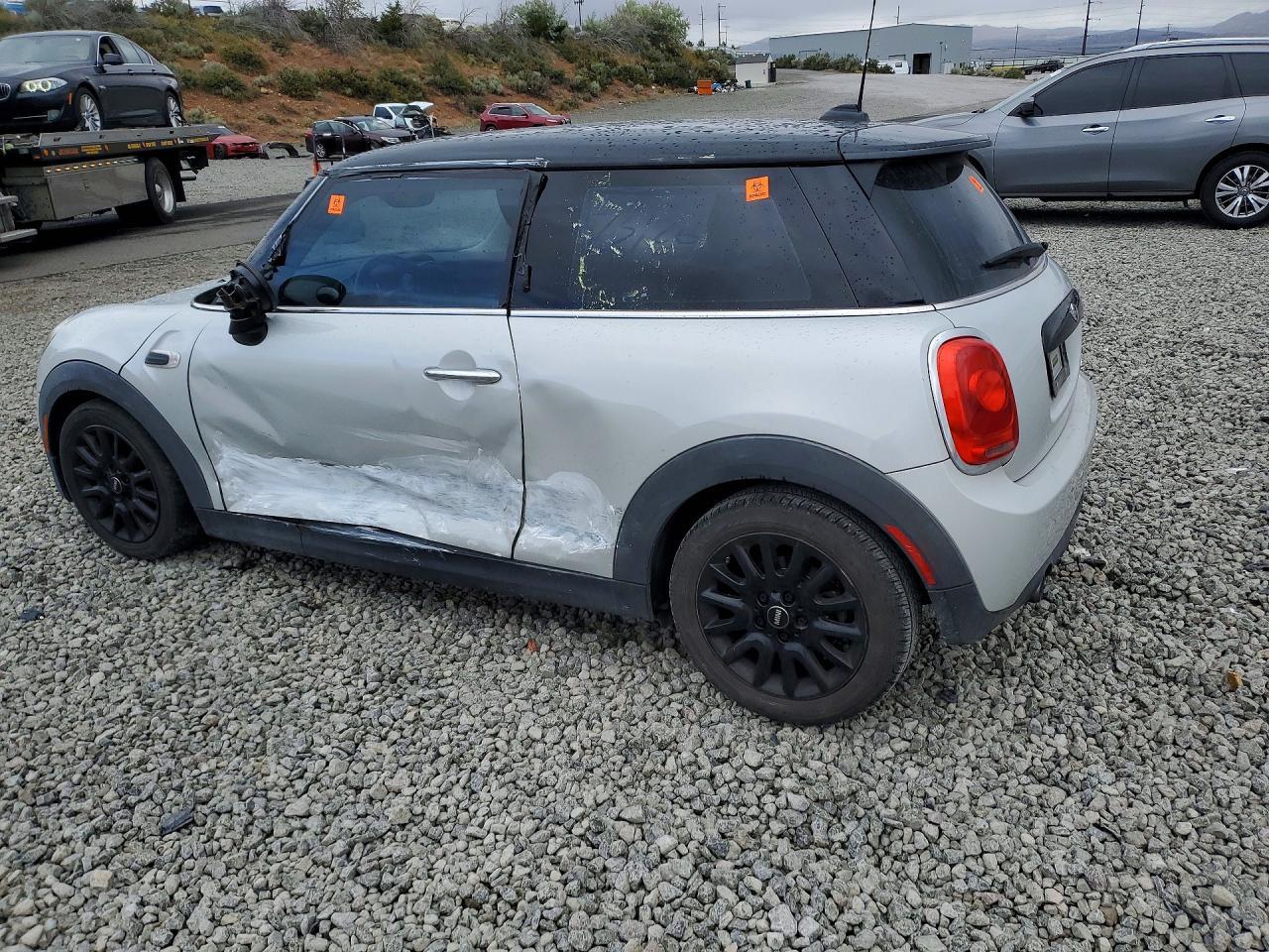 2017 Mini Cooper - Image 2