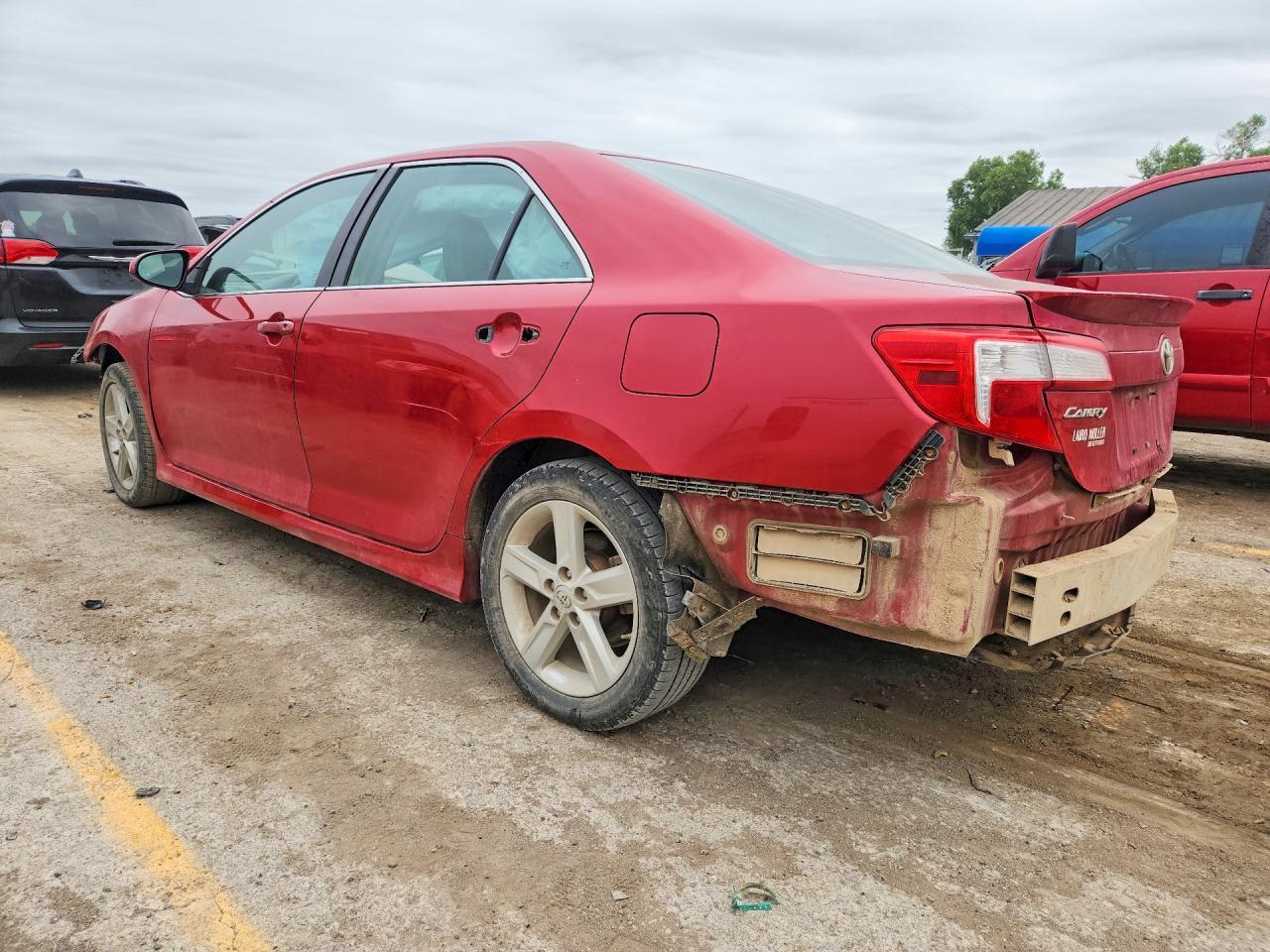 2013 Toyota Camry Se - Фото 2