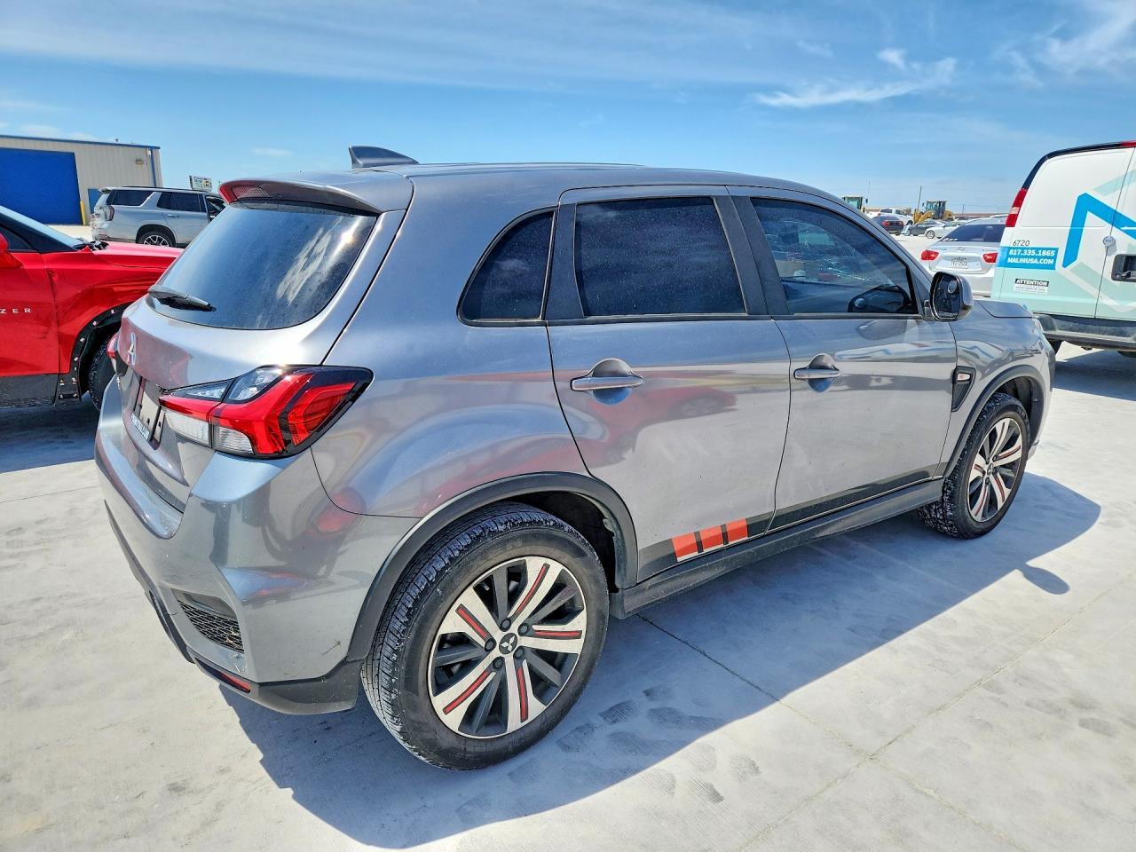 2022 Mitsubishi Outlander Sport Es - Image 3