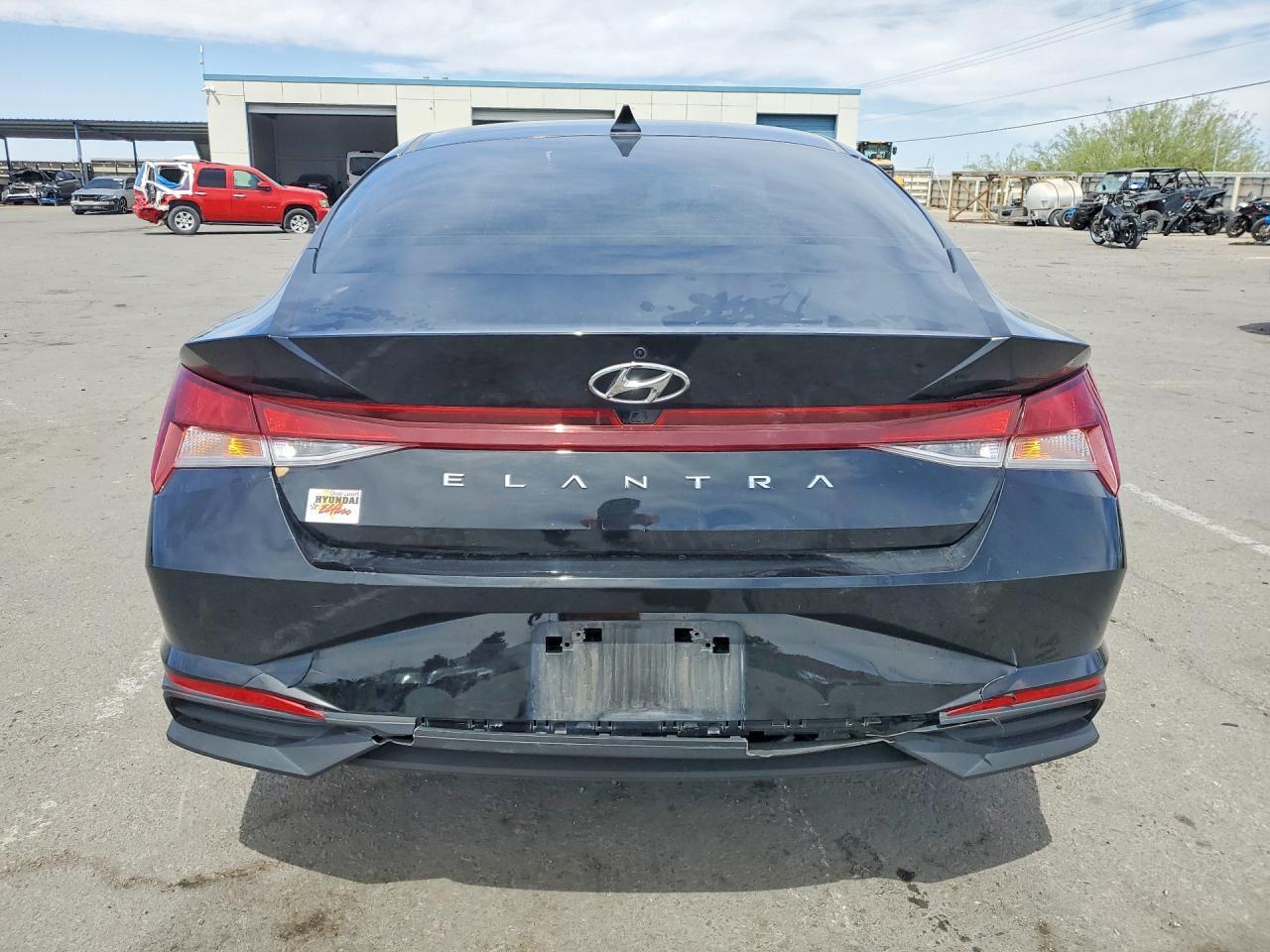 2023 Hyundai Elantra Sel - Фото 6