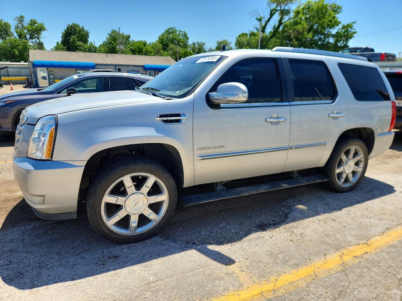 2010 Cadillac Escalade Premium
