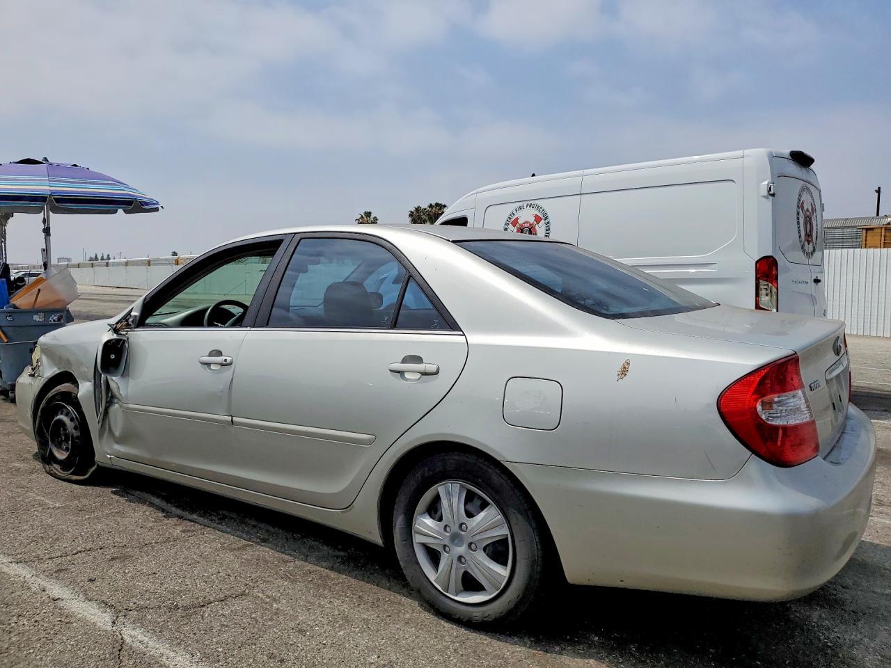 2003 Toyota Camry Le - Image 2