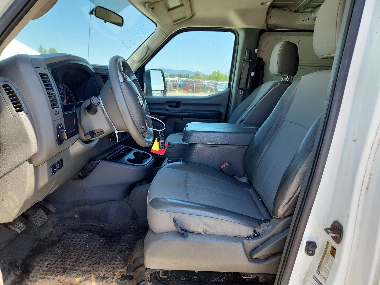 2016 Nissan Nv 2500 Hd Sv Delivery Van - Image 7