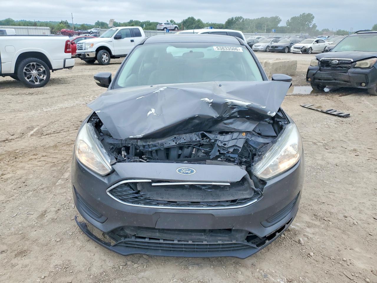 2017 Ford Focus Se - Image 5