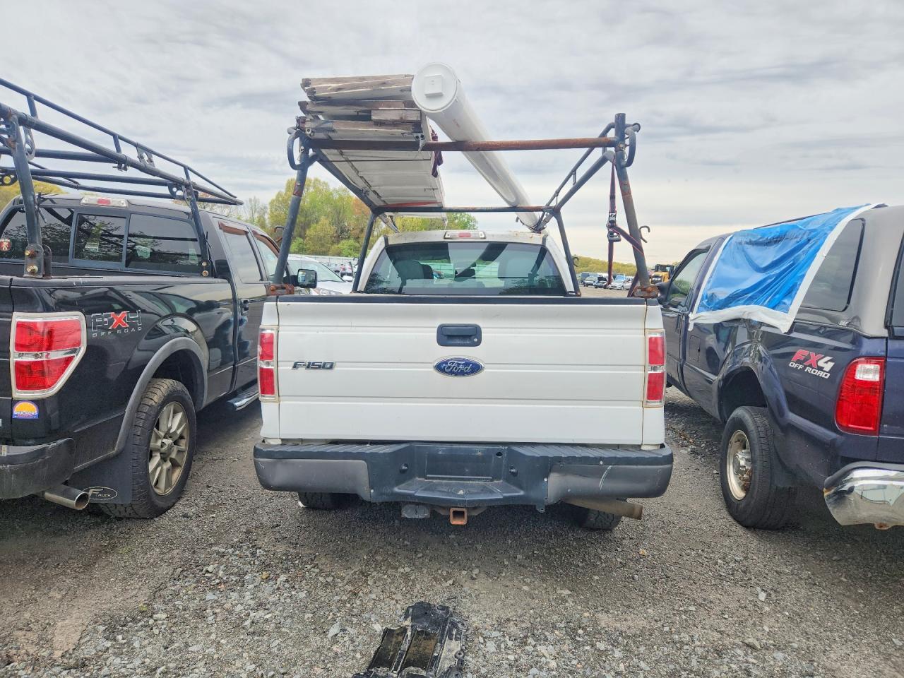 2014 Ford F150 Super Cab - Image 6
