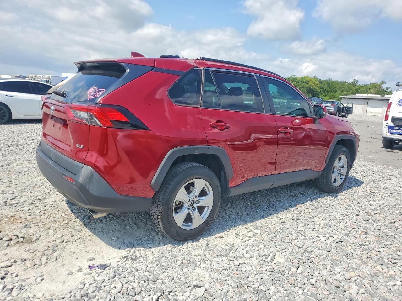 2020 Toyota Rav4 Xle - Фото 3