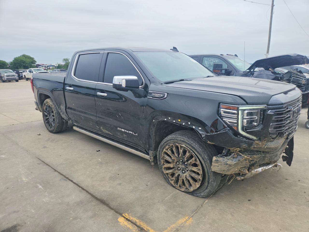 2024 GMC Sierra K1500 Denali Ultimate - Image 4