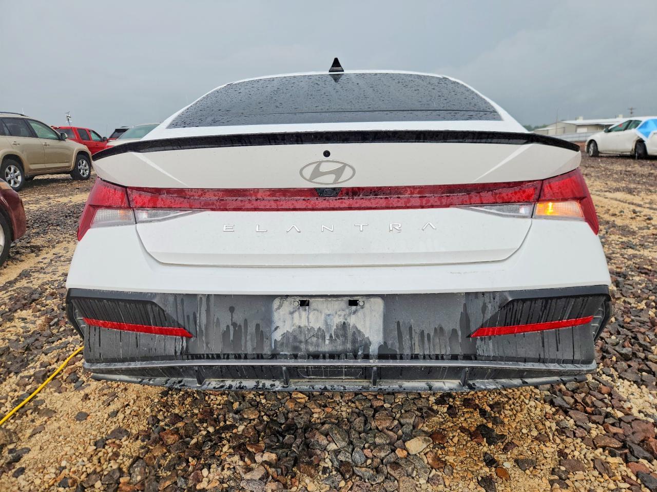 2025 Hyundai Elantra Sel Sport - Фото 6