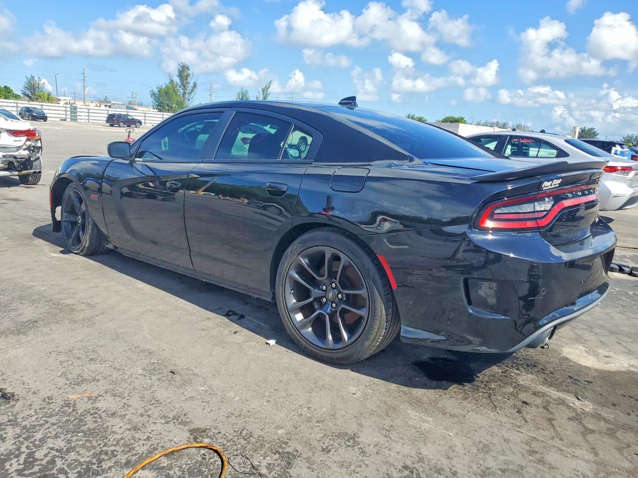 2021 Dodge Charger Scat Pack - Фото 2