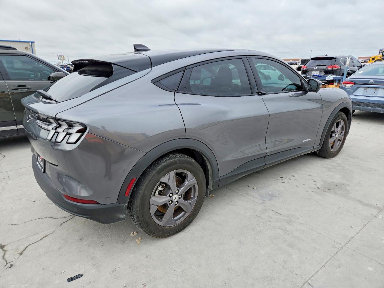 2023 Ford Mustang Mach-E Select - Фото 3