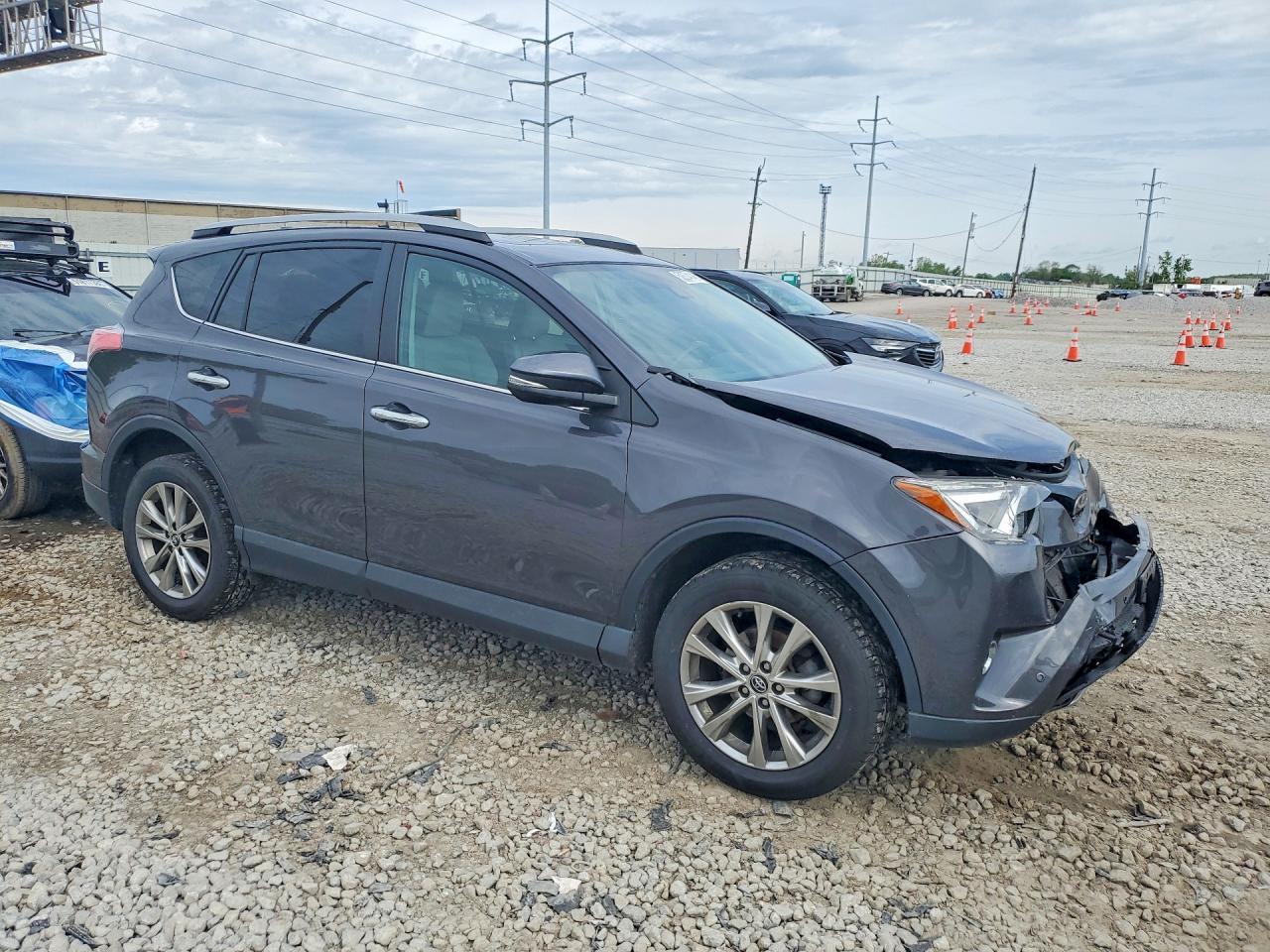 2017 Toyota Rav4 Limited - Image 4