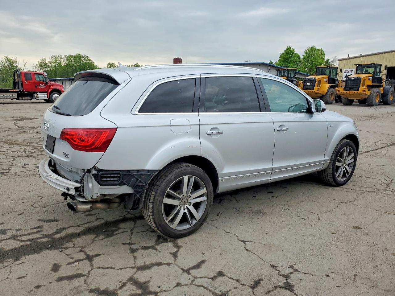 2015 Audi Q7 Premium Plus - Фото 3