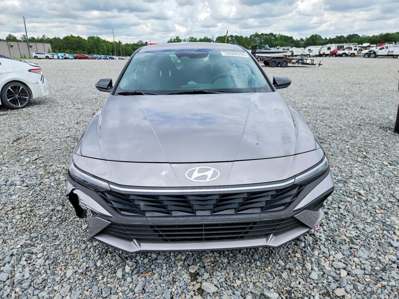 2025 Hyundai Elantra Sel Sport - Фото 5
