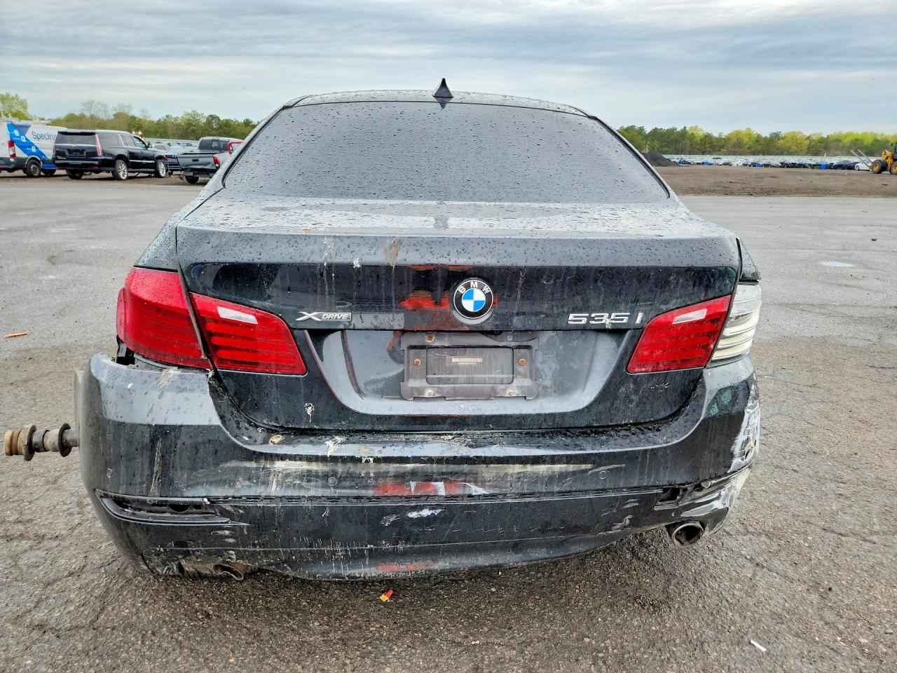 2016 BMW 535 Xi - Image 6