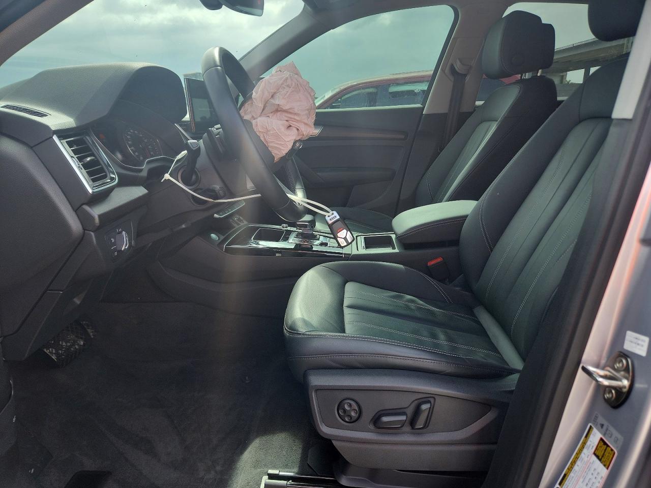 2022 Audi Q5 Premium 40 - Image 7