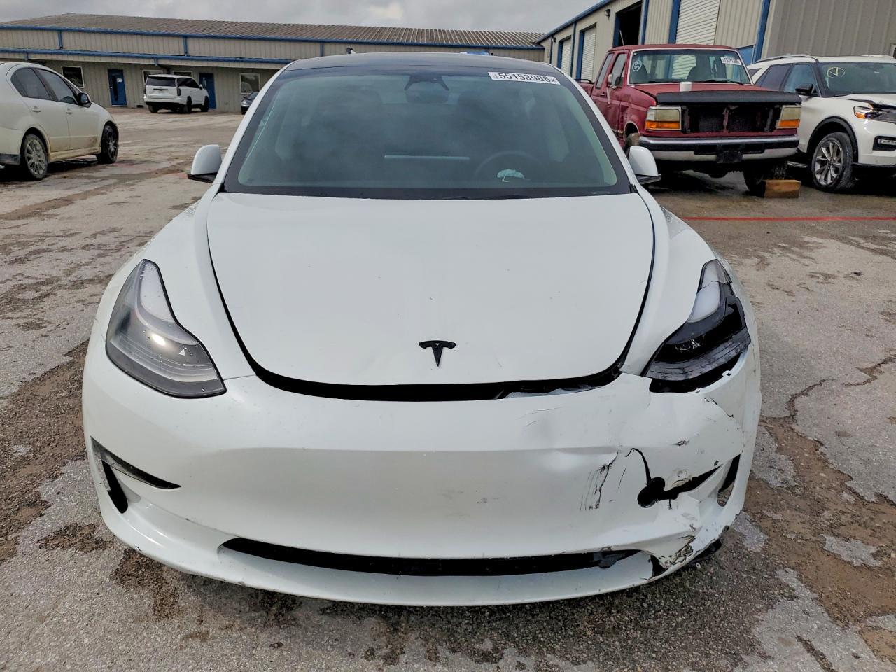 2023 Tesla Model 3 - Фото 5