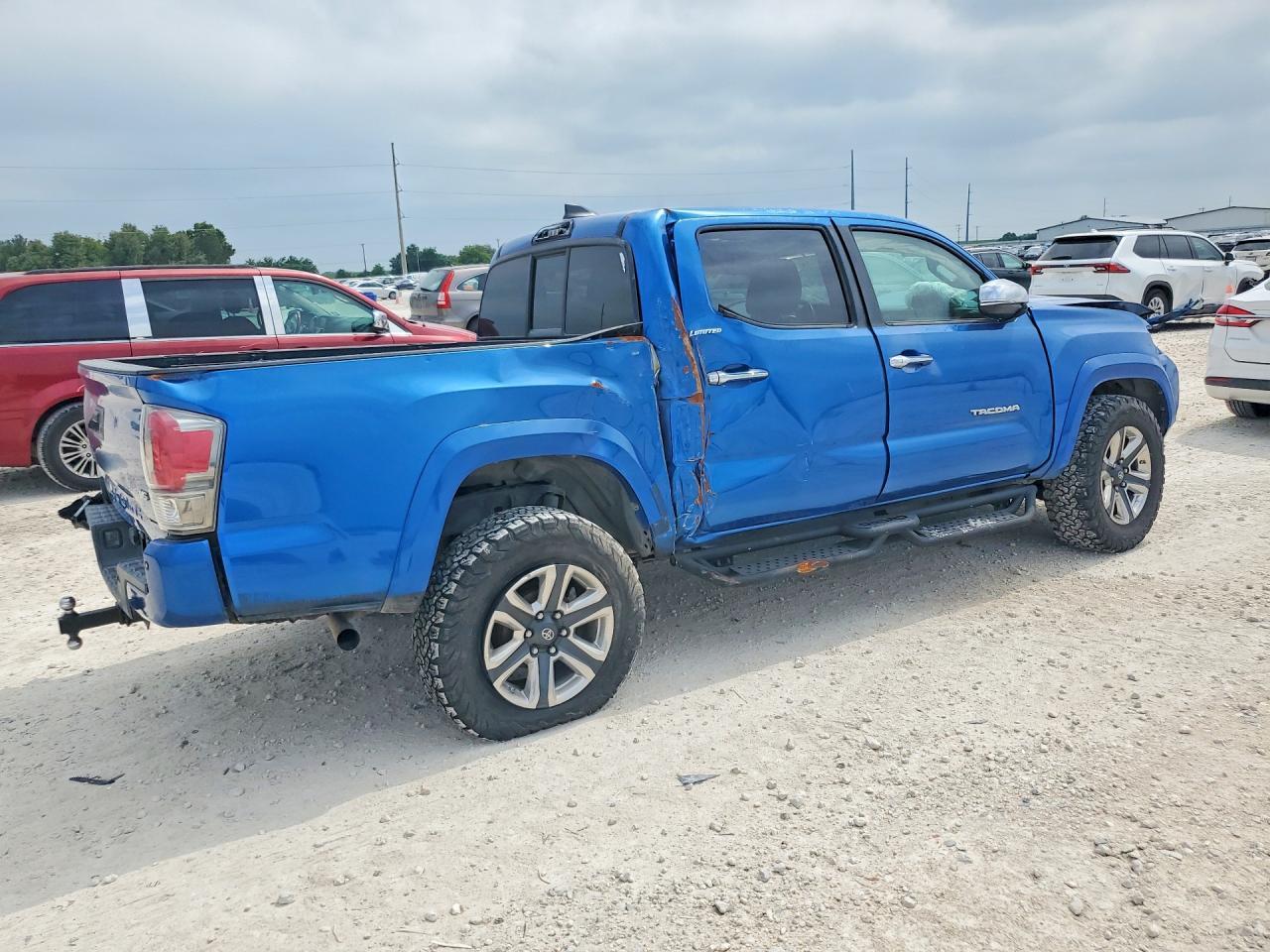 2016 Toyota Tacoma Limited - Фото 3