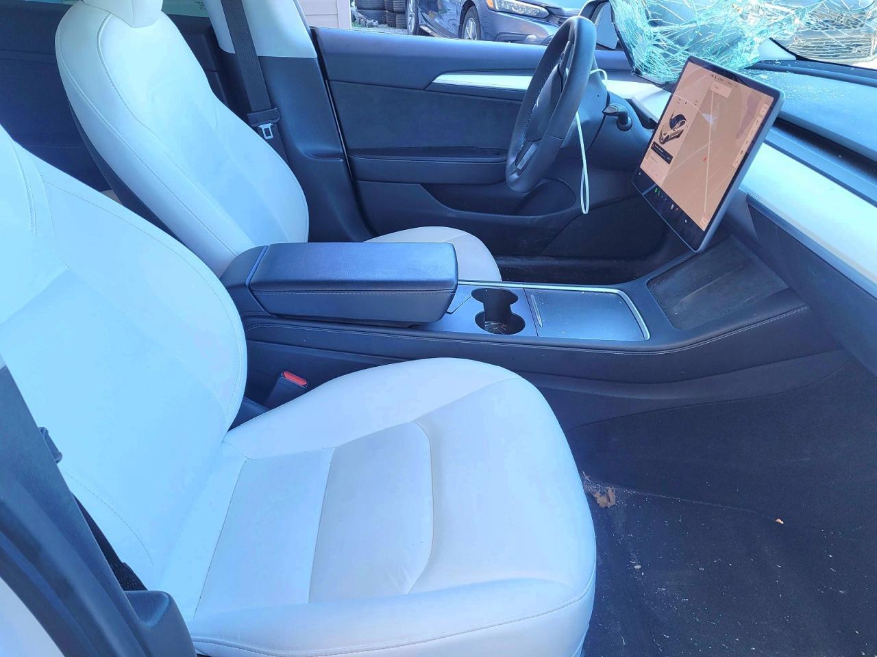 2021 Tesla Model 3 - Image 5
