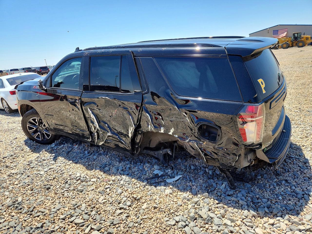 2021 Chevrolet Tahoe K1500 Z71 - Фото 2