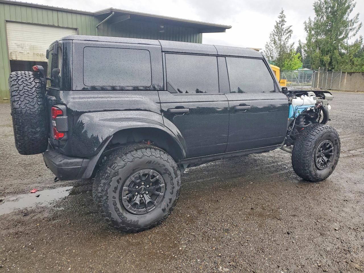 2025 Ford Bronco Raptor - Image 3