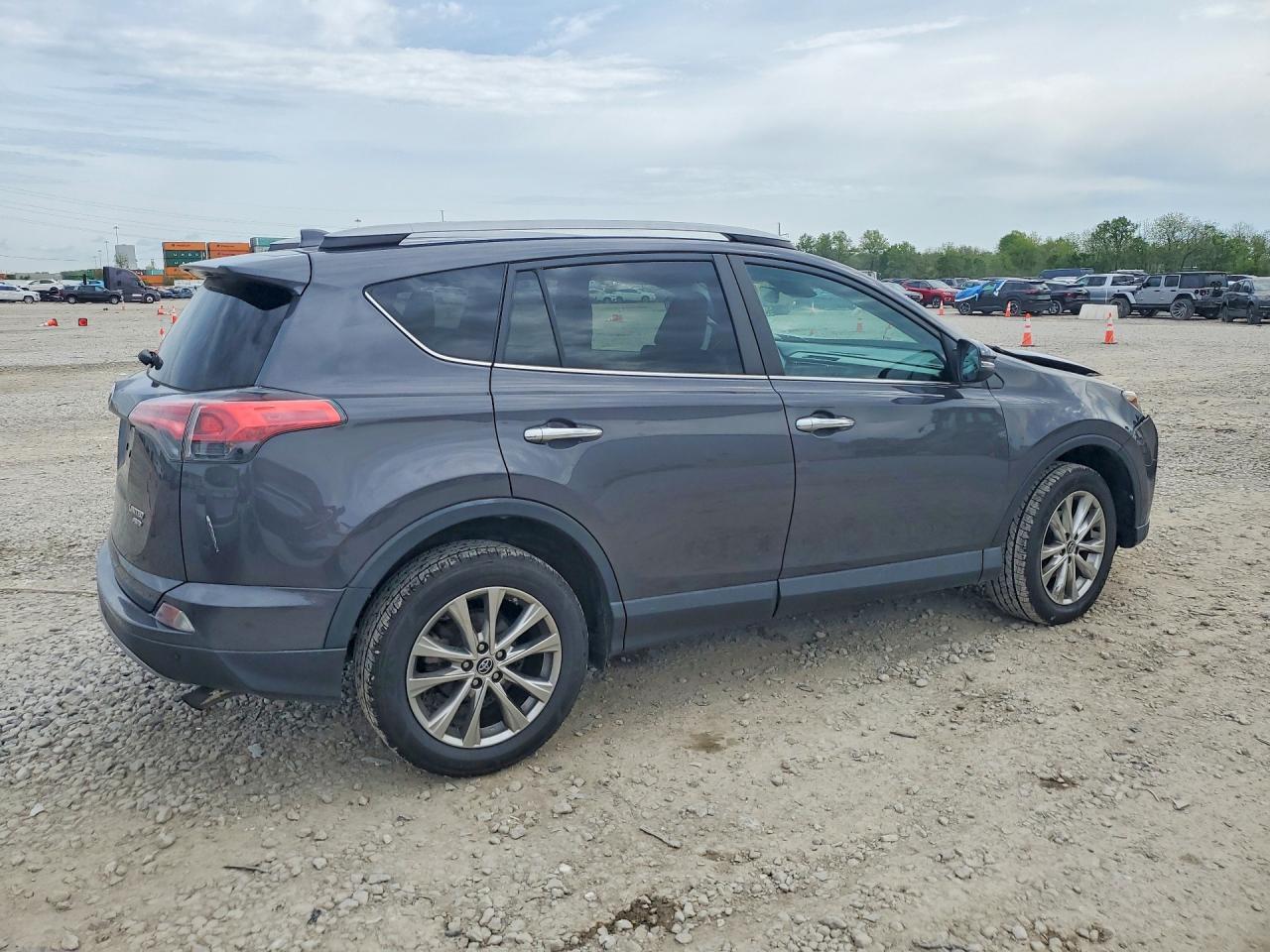 2017 Toyota Rav4 Limited - Image 3