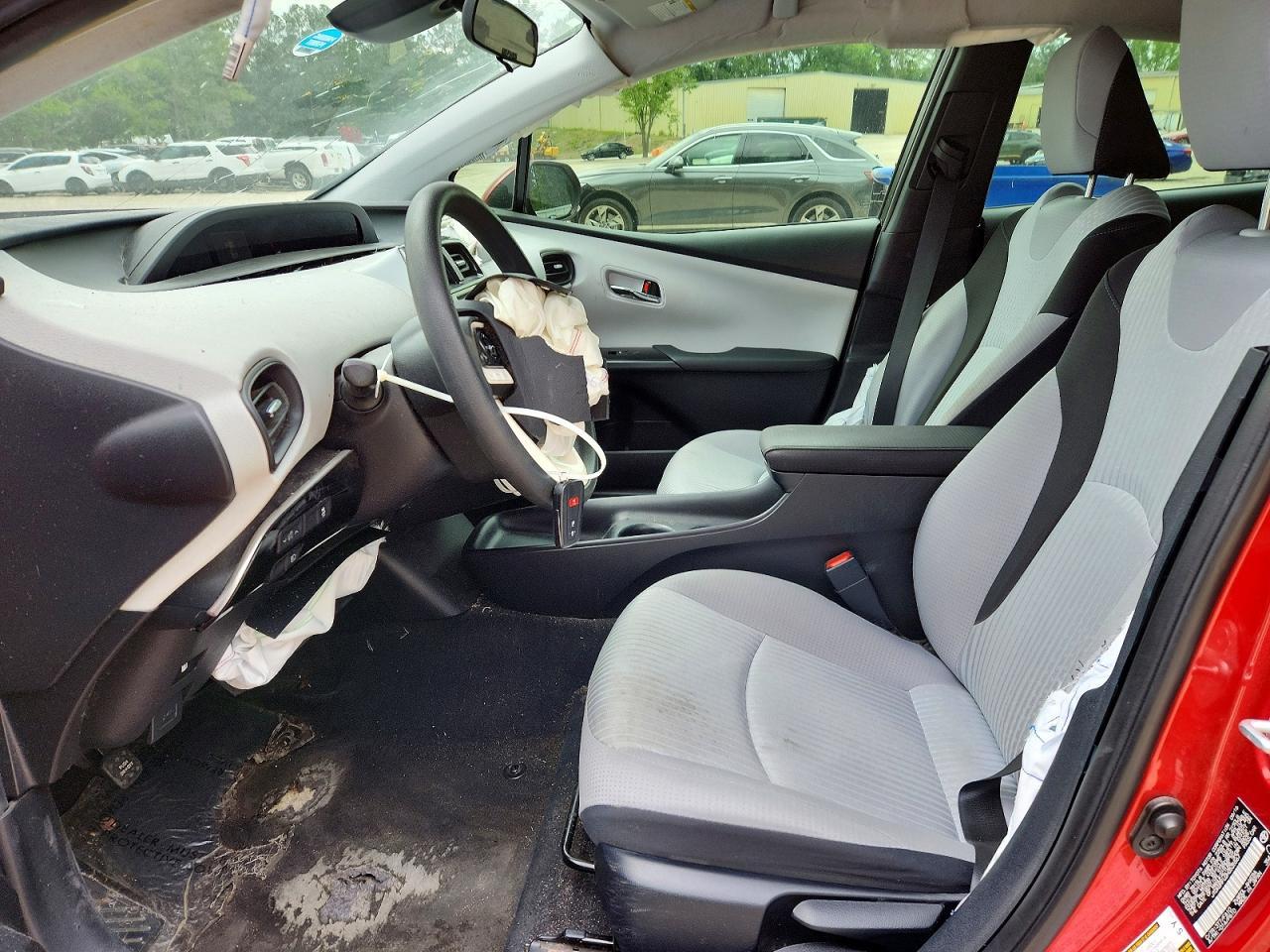 2017 Toyota Prius Two - Фото 7