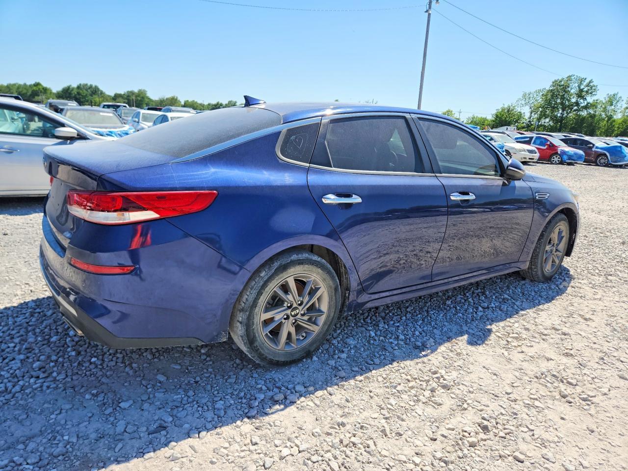 2020 Kia Optima Lx - Фото 3