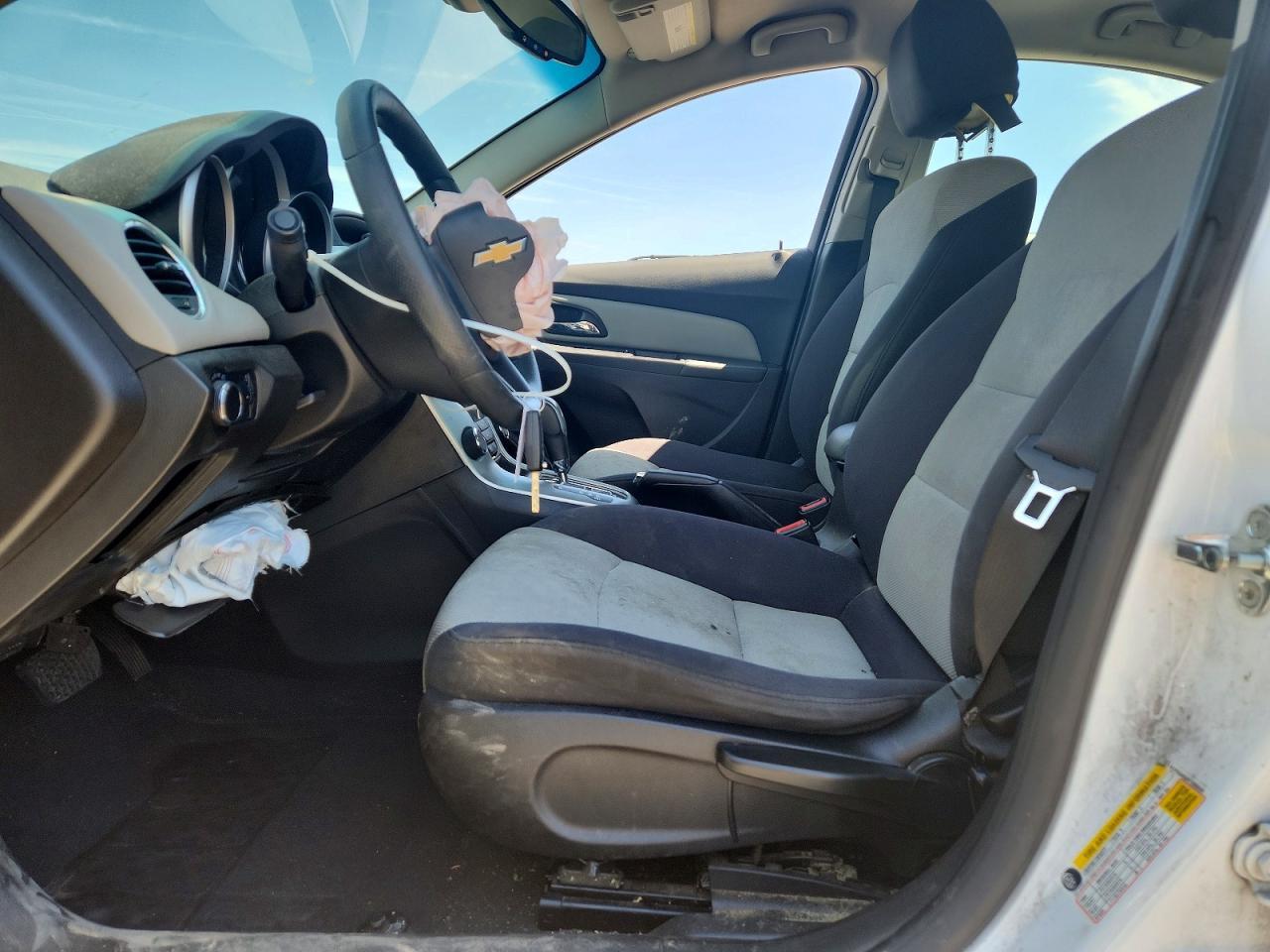 2015 Chevrolet Cruze Ls - Фото 7