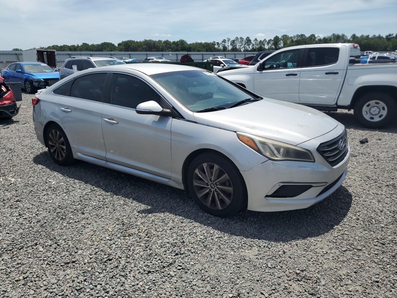 2015 Hyundai Sonata Sport - Image 4