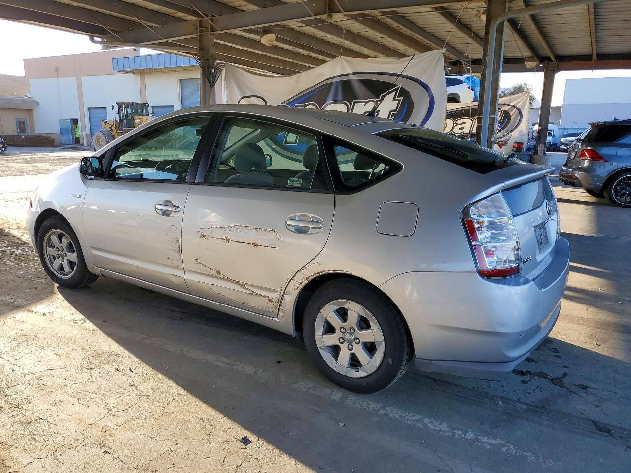 2009 Toyota Prius Base - Фото 2